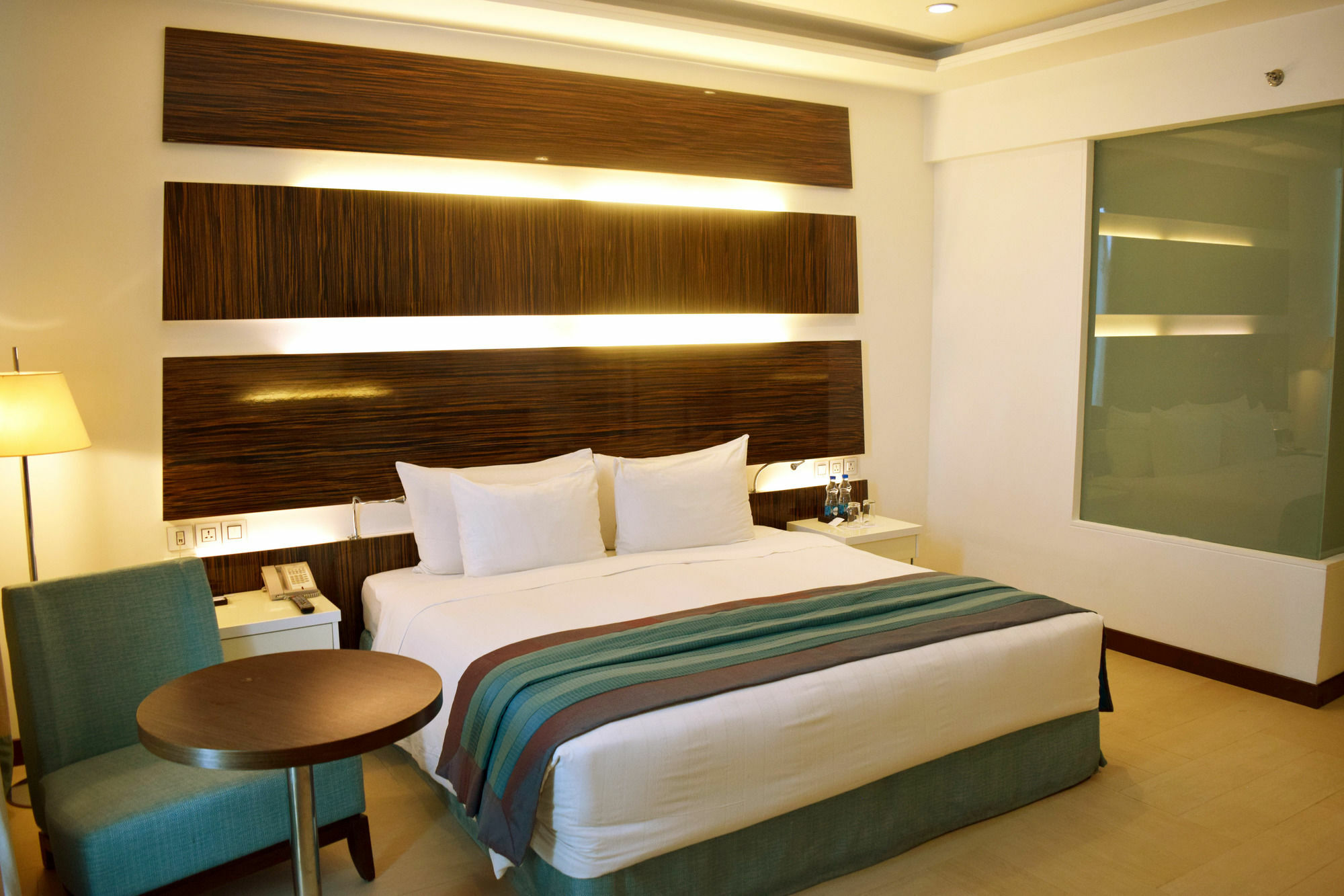 Welcomhotel By Itc Hotels, Dwarka, New Delhi Экстерьер фото A bedroom at the hotel